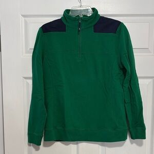 Vineyard Vines size Medium Green and Navy Shep Shirt